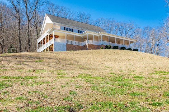 view of front of house with covered porch