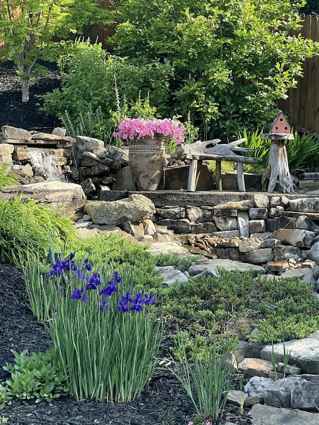 view of yard with fence