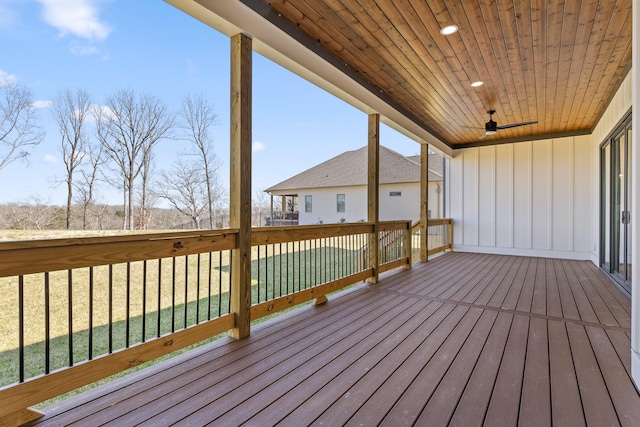 1825 River Breeze Dr, Soddy Daisy, TN 37379 - deck featuring ceiling fan