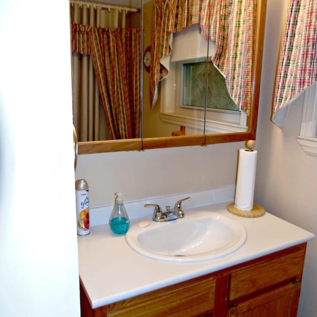 2813 Nile Rd, Chattanooga, TN 37421 - bathroom featuring vanity