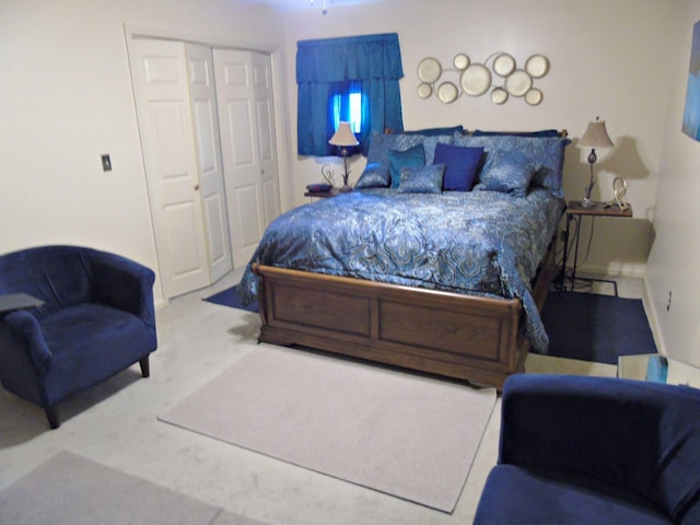 2813 Nile Rd, Chattanooga, TN 37421 - carpeted bedroom featuring a closet