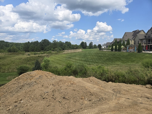 12800 Blakeslee Dr Unit 22, Soddy Daisy, TN 37379 - view of yard