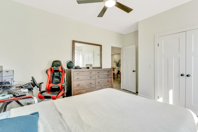 bedroom featuring a closet and ceiling fan