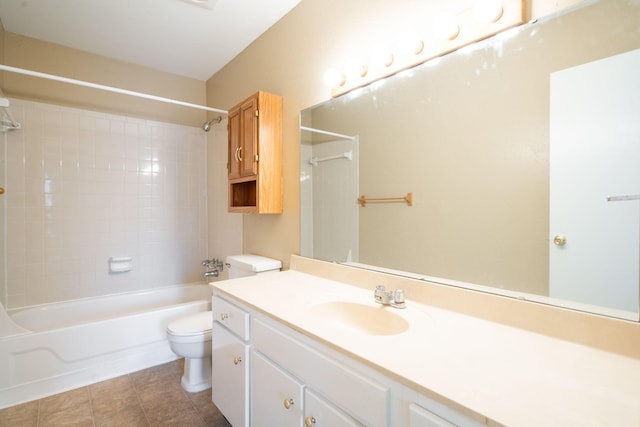 900 Mountain Creek Rd # 363, Chattanooga, TN 37405 - bathroom featuring tile patterned floors, vanity, toilet, and shower / tub combination