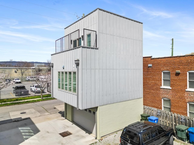295 W 19th St, Chattanooga, TN 37408 - exterior space with board and batten siding and a balcony