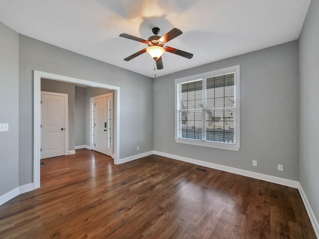 7954 Burgundy Cir Unit 91, Chattanooga, TN 37421 - unfurnished room with baseboards, wood finished floors, and a ceiling fan
