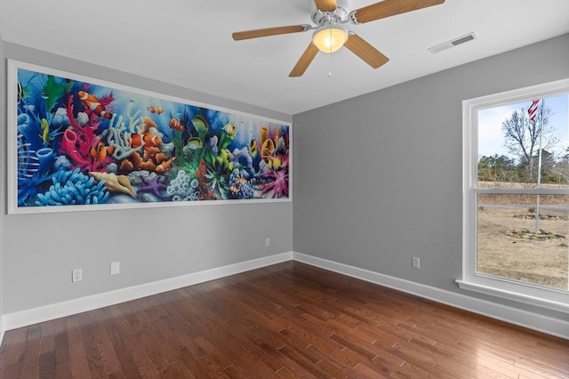 204 Lake Haven Dr, Soddy Daisy, TN 37379 - unfurnished room with wood finished floors, baseboards, and ceiling fan