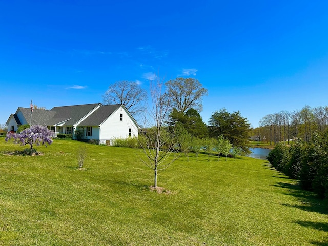 204 Lake Haven Dr, Soddy Daisy, TN 37379 - view of grassy yard featuring a water view