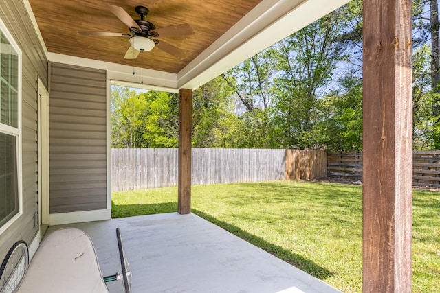 137 Elm Ave, Ringgold, GA 30736 - view of patio featuring a ceiling fan and a fenced backyard