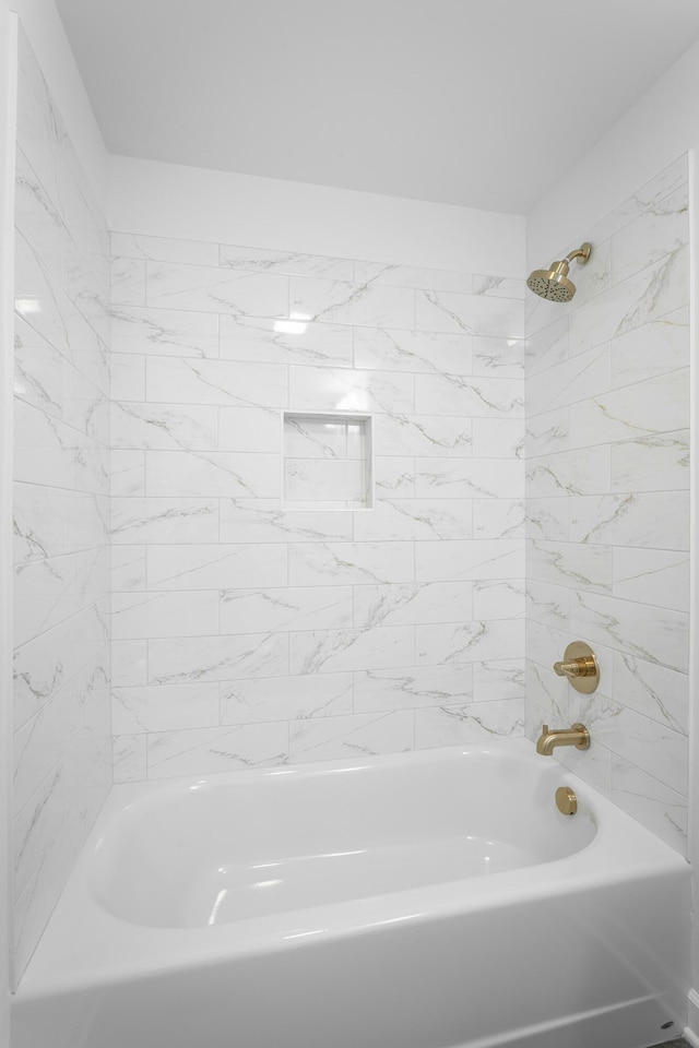 bathroom featuring shower / washtub combination