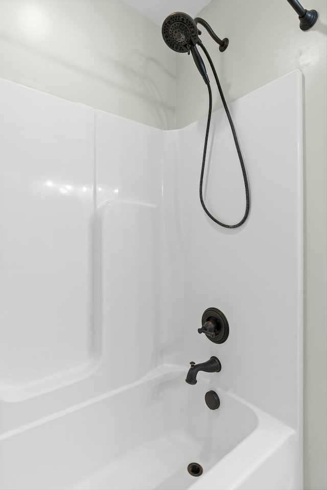 full bathroom featuring shower / bathtub combination