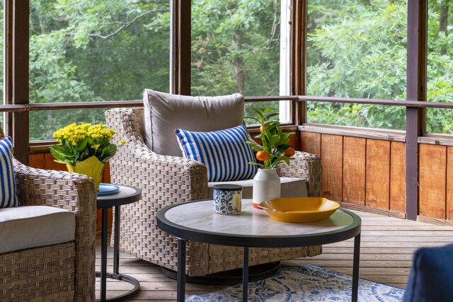 9215 Smokewood Trl, Chattanooga, TN 37421 - view of wooden terrace