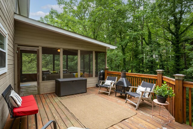 9215 Smokewood Trl, Chattanooga, TN 37421 - wooden terrace featuring a sunroom