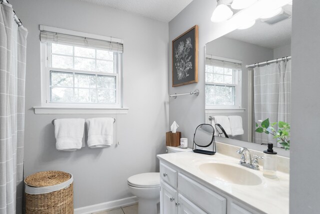 9215 Smokewood Trl, Chattanooga, TN 37421 - full bath featuring vanity, tile patterned flooring, and a shower with curtain