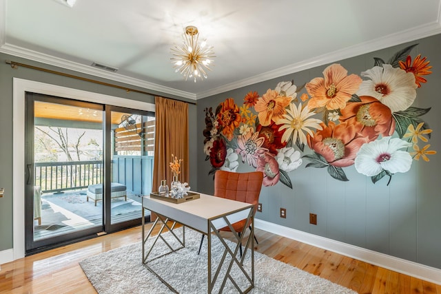 office area featuring visible vents, light wood-style flooring, a chandelier, baseboards, and ornamental molding