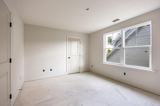 6649 Dharma Loop Unit 119, Chattanooga, TN 37412 - spare room with baseboards and visible vents