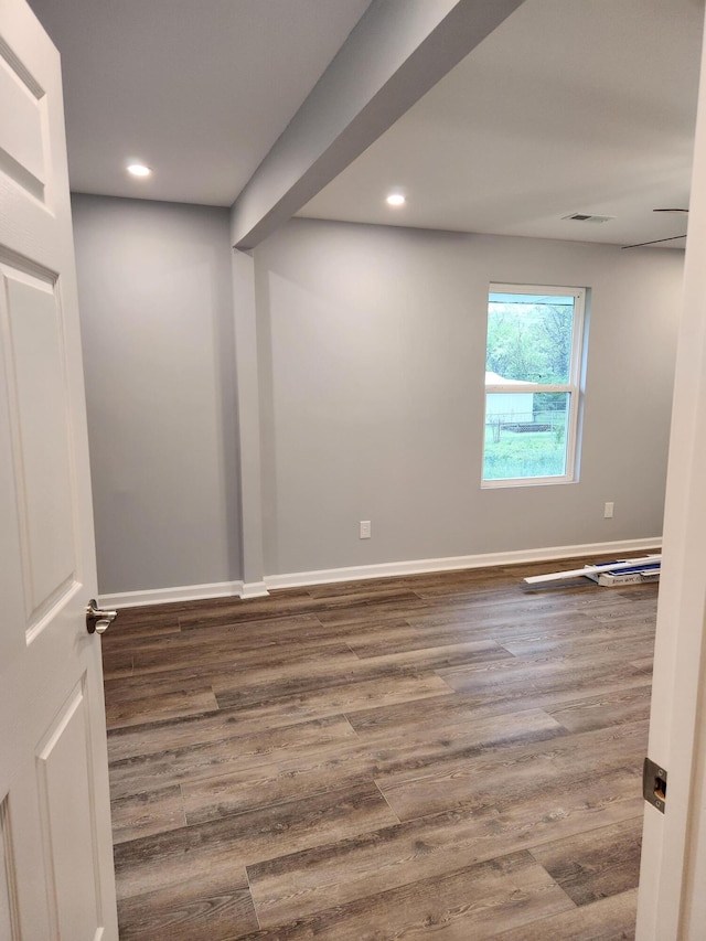 185 Carolina Ave, Delano, TN 37325 - unfurnished room featuring recessed lighting, visible vents, baseboards, and wood finished floors