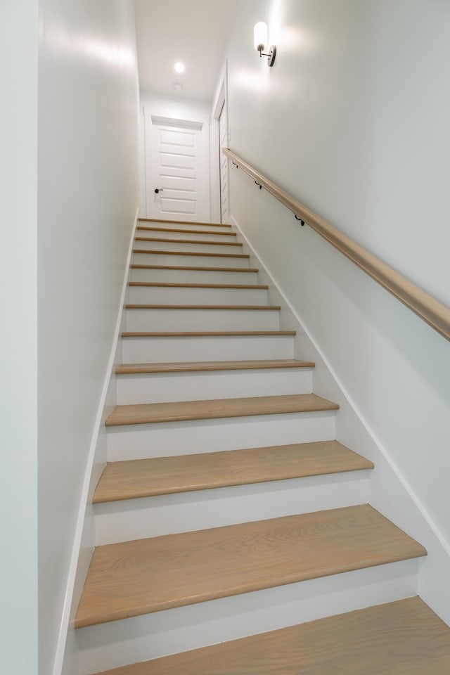 9532 N Valley Trl, Ooltewah, TN 37363 - stairs with recessed lighting