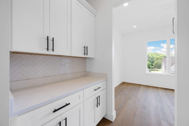 3354 Hawks Creek Dr, Apison, TN 37302 - bar with backsplash, light wood-style floors, and recessed lighting