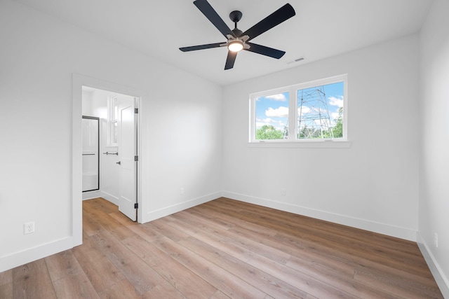 3354 Hawks Creek Dr, Apison, TN 37302 - unfurnished room featuring light wood-type flooring and a ceiling fan