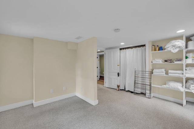 212 Jarnigan Ave, Chattanooga, TN 37405 - carpeted spare room featuring baseboards and recessed lighting