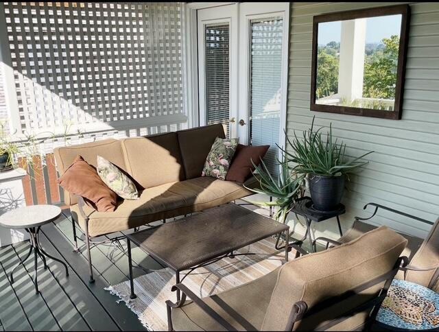 212 Jarnigan Ave, Chattanooga, TN 37405 - exterior space featuring an outdoor living space