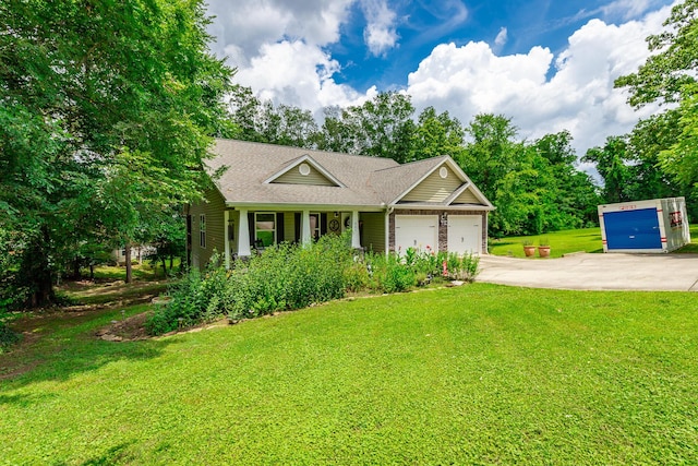 901 Haggard Rd, Ringgold, GA 30736 - ranch-style home featuring a garage, a front lawn, concrete driveway, and roof with shingles