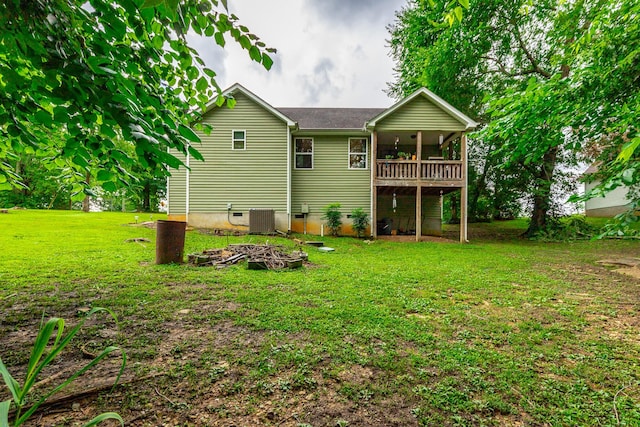 901 Haggard Rd, Ringgold, GA 30736 - rear view of property featuring a yard, a deck, and crawl space