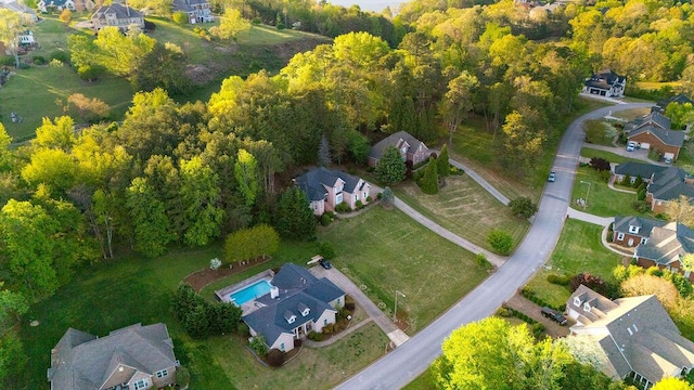 7111 River Run Dr, Chattanooga, TN 37416 - aerial view featuring a wooded view