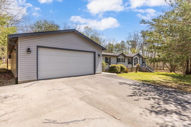 255 Bible Gulf Rd, Menlo, GA 30731 - single story home with a front yard, a garage, and driveway