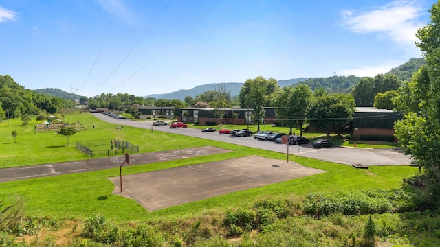 900 Mountain Creek Rd # R311, Chattanooga, TN 37405 - view of home's community featuring uncovered parking and a mountain view