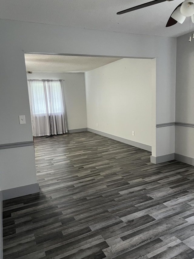 9121 Potomac Dr, Chattanooga, TN 37421 - unfurnished room featuring ceiling fan, dark wood-style flooring, and baseboards