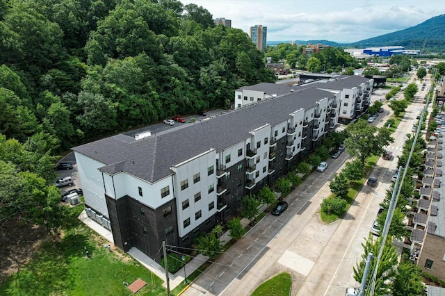 bird's eye view with a mountain view
