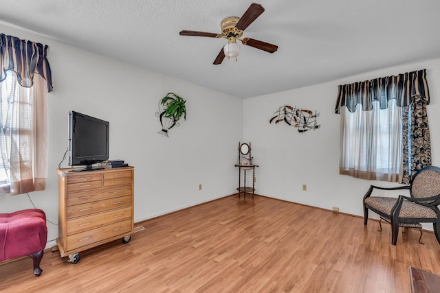 6434 Waconda Point Rd, Harrison, TN 37341 - sitting room featuring light wood-style flooring and ceiling fan