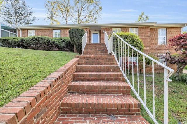 6434 Waconda Point Rd, Harrison, TN 37341 - view of front of home with a front yard and brick siding