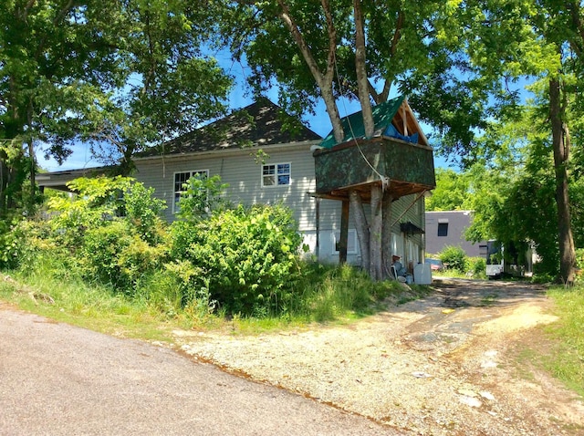 910 Lafayette Rd, Rossville, GA 30741 - view of front of property with driveway