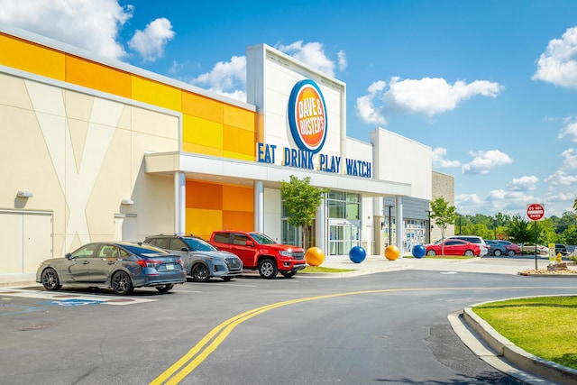2302 Rodeo Dr, Chattanooga, TN 37421 - view of commercial location featuring uncovered parking