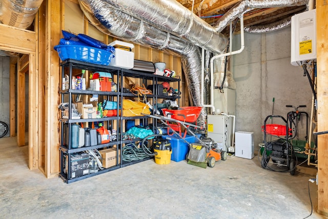 9876 Trestle Cir, Ooltewah, TN 37363 - storage with tankless water heater