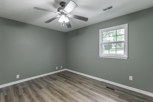 14 Hillcrest Ct, Ringgold, GA 30736 - empty room with wood finished floors, baseboards, and ceiling fan