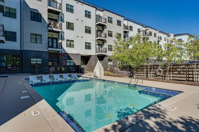 pool with fence