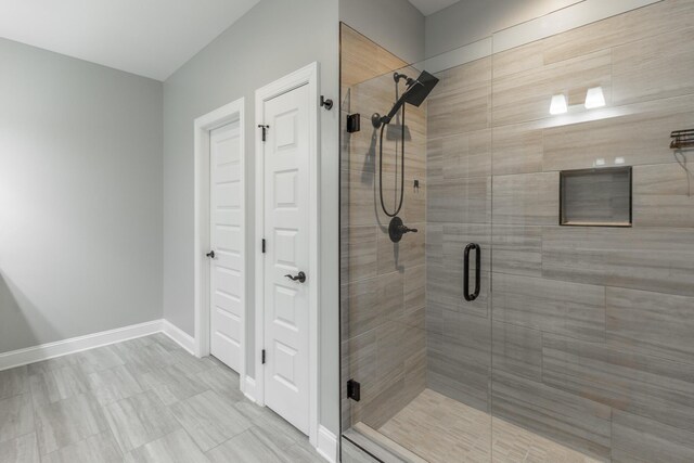 3495 Travertine Ln, Chattanooga, TN 37405 - full bathroom featuring a stall shower and baseboards