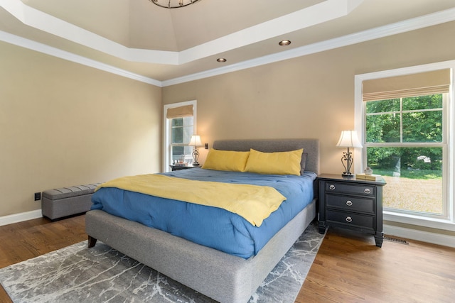 8209 Robertsview Dr, Ooltewah, TN 37363 - bedroom with ornamental molding, wood finished floors, baseboards, and recessed lighting