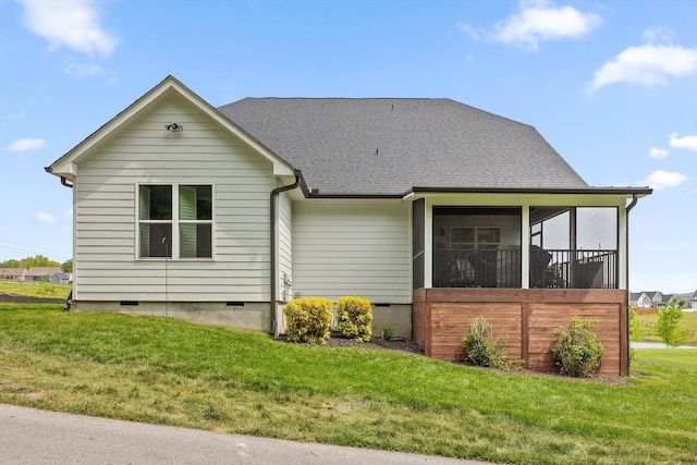 7407 Pond Vw, Harrison, TN 37341 - view of front of home with a shingled roof, a sunroom, a front yard, and crawl space