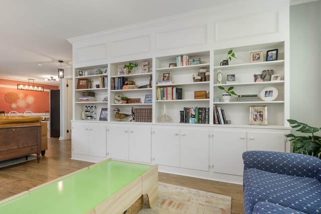 5407 Marion Ave, Chattanooga, TN 37412 - living area with light wood-type flooring