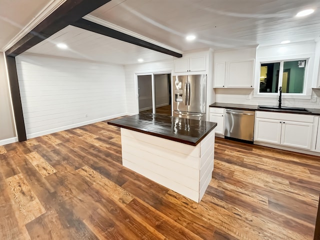 1157 Boy Scout Rd, Hixson, TN 37343 - kitchen with stainless steel appliances, dark countertops, white cabinetry, dark wood-style floors, and recessed lighting