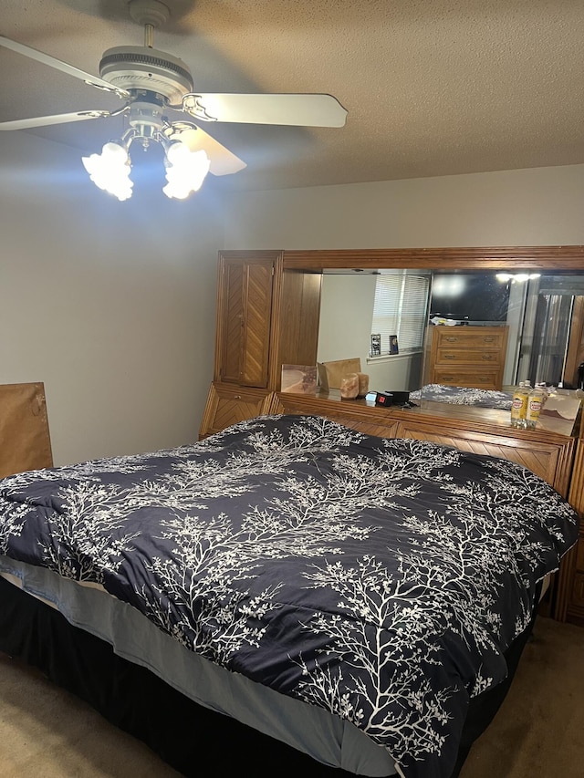 2288 Edgmon Forest Ln, Chattanooga, TN 37421 - bedroom featuring carpet floors and a ceiling fan
