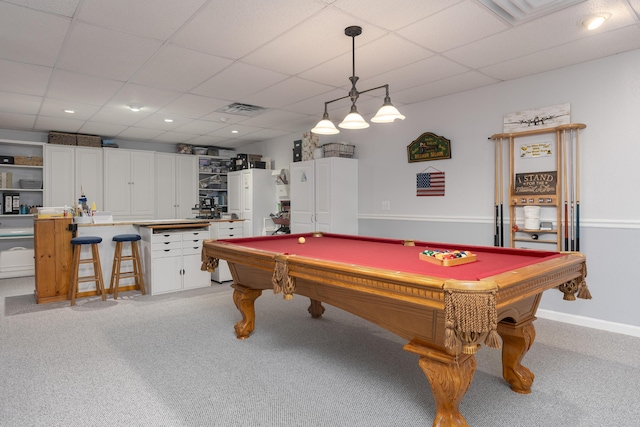 playroom with visible vents, light carpet, billiards, and a drop ceiling
