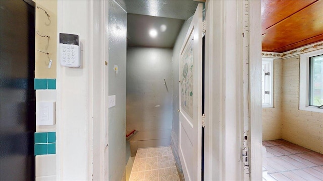159 Gardner St, Chattanooga, TN 37411 - hallway with light tile patterned flooring and elevator