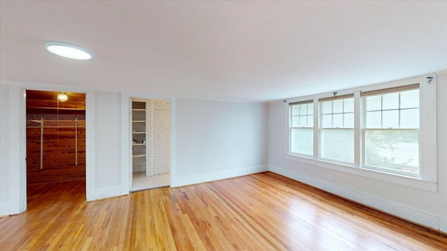 159 Gardner St, Chattanooga, TN 37411 - interior space featuring baseboards and light wood-type flooring