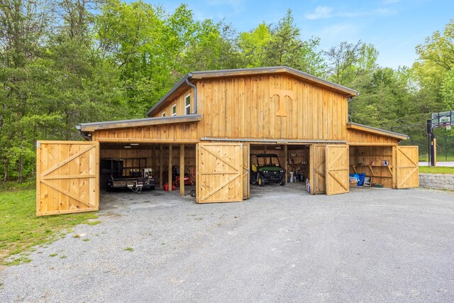 2419 Welch Rd, Soddy Daisy, TN 37379 - view of barn